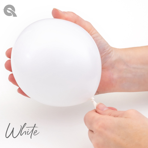 White Latex Balloons by Qualatex