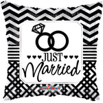 Convergram Just Married 18″ Balloon