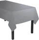 Cubierta de mesa rectangular plateada resistente 54″ x 108″